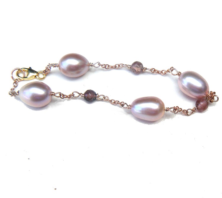 Natural Colours Pearls and Tourmaline Station Bracelet